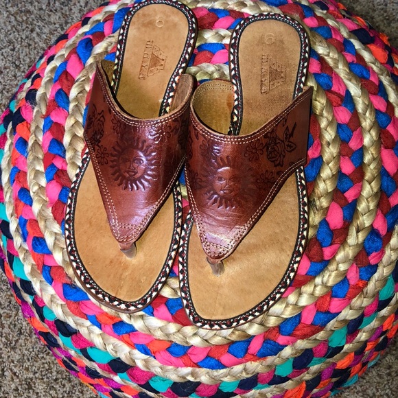 mexican sandals with flowers